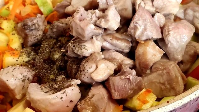 Как приготовить вкусный ужин? Индейка с овощами понравится всей вашей семье смотреть онлайн
