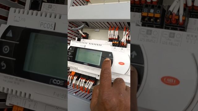 How to change set point in PETRA Chiller смотреть онлайн