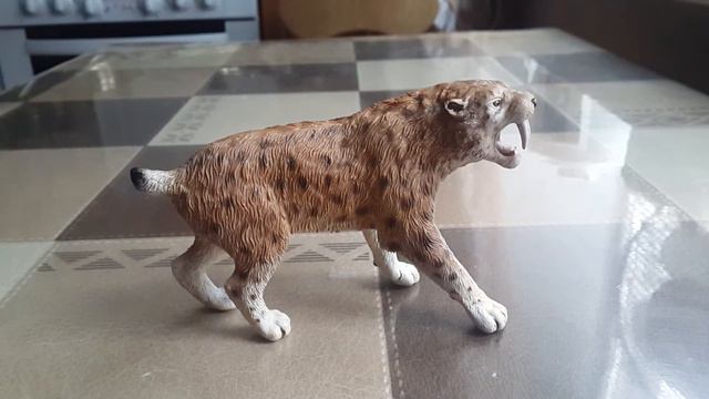 ОБЗОР НА СМИЛОДОНА (Collecta)