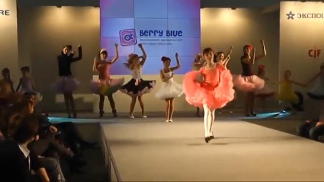 платье от Berry blue смотреть онлайн