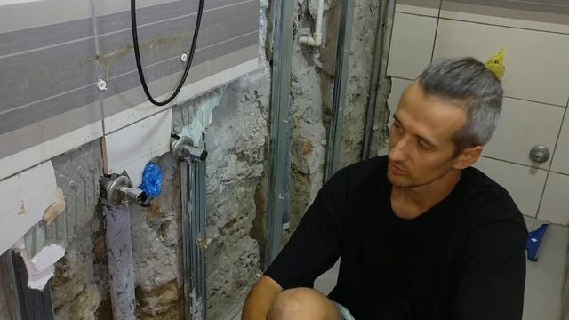 Мокнет саманная стена дома. Что делать? смотреть онлайн