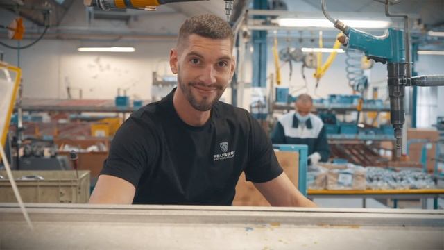 Discover the Peugeot Motocycles factory смотреть онлайн
