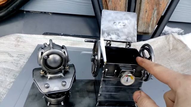 Водолазный шлем плюс качалка .Diving helmet plus diving pump. смотреть онлайн