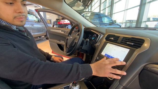 How to change the time on a 2020 Ford Fusion смотреть онлайн