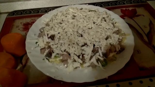 Новогодний стол на 250руб на 3-х человек.