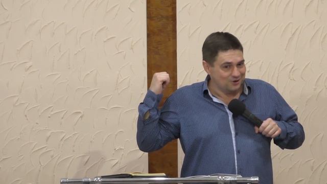 Максим Любин 