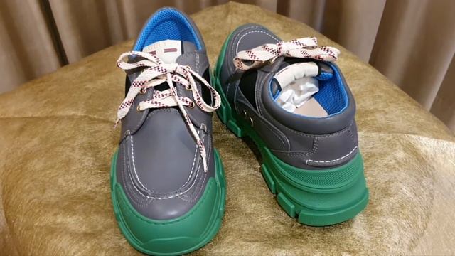 Rarely Seen GUCCI BoaTrek Versus the Popular Flashtrek + UNBOXING the NEW Men Sandals with Double G смотреть онлайн