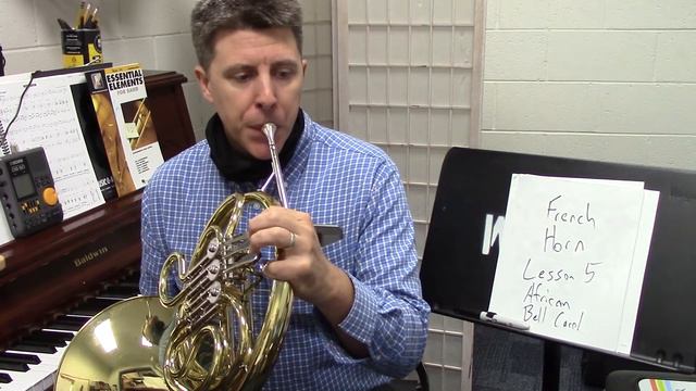 African Bell Carol - French Horn смотреть онлайн