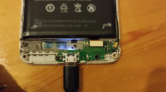 Распаковка и проверка Redmi 4X новой платы с micro USB смотреть онлайн