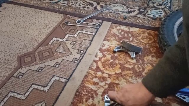 Меняем трмозные колодки на Дельта Мустанг смотреть онлайн
