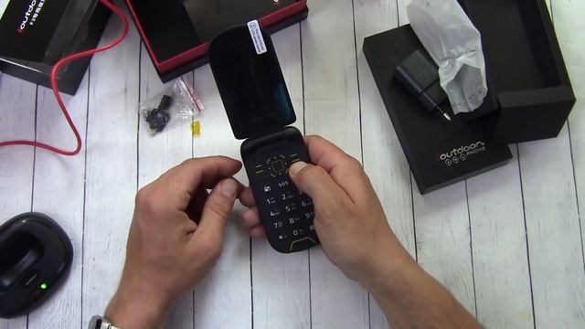 ioutdoor F2 Распаковка реально защищенной "раскладушки" смотреть онлайн