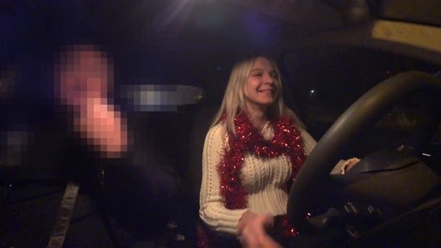 Девушка в ЯНДЕКС такси\отличный чай и МОРЕ комплиментов смотреть онлайн