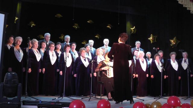 Отчётный концерт хора ветеранов в КДЦ "Левобережье" 18.12.2019г. (2) смотреть онлайн