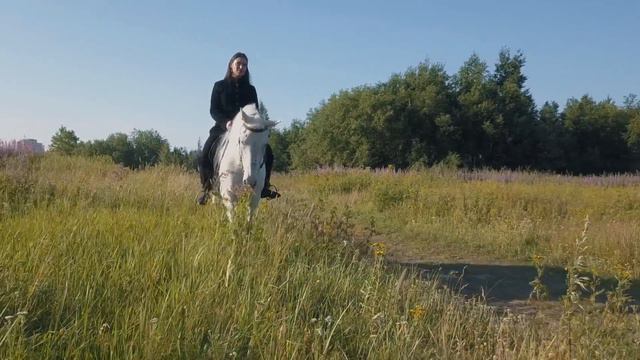 У театра. Северодвинск. смотреть онлайн