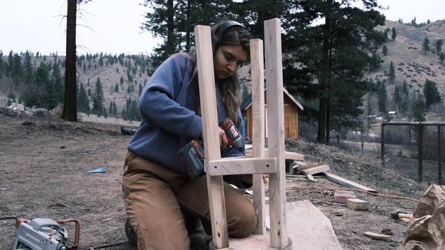 FINISHING THE TINY HOUSE! (Story 75) смотреть онлайн