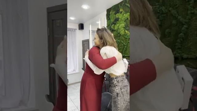 Победительница конкурса (розыгрыш iPhone 14 от салона красоты Anna Key) смотреть онлайн