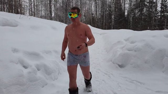 КУПАНИЕ!ЗОЖ!ЗИМА!Свежий воздух!Перезагрузка!Купание в купели зимой 2019!#купание#ЗОЖ смотреть онлайн