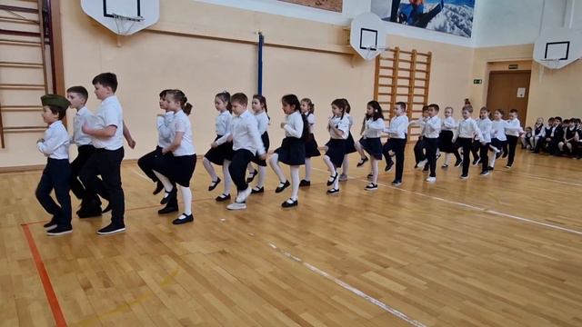Смотр строя и песни в МАОУ "Видновская гимназия" смотреть онлайн