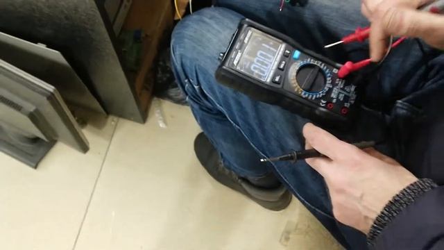 Unboxing Multimeter Mestek DM100C смотреть онлайн