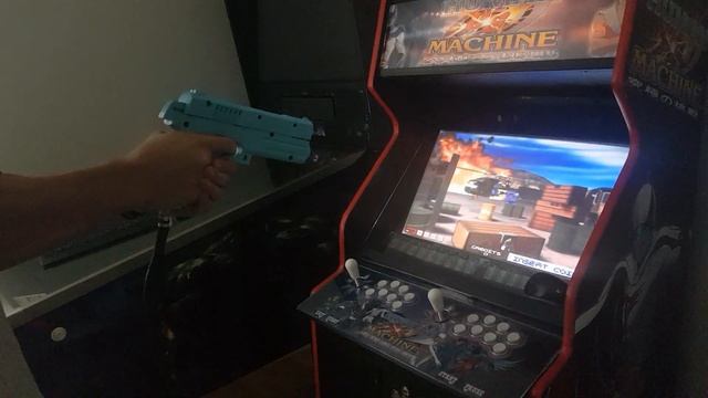 Swapping guns for beat game play JUZI and NAMCO light guns смотреть онлайн