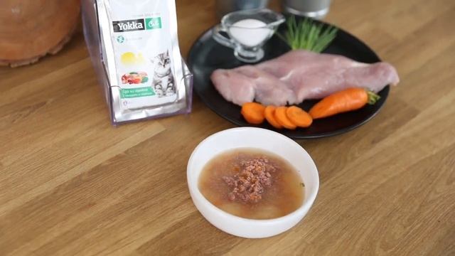 Yokka Cat Беззерновой натуральный корм (СУП) для КОТЯТ из индейки с овощами и пророщенным овсом, 80