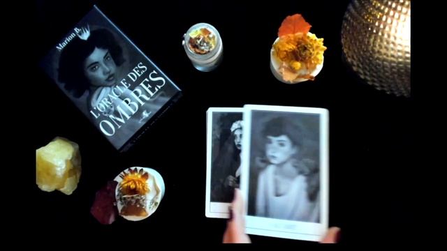 ✨ L'Oracle des Ombres de Marion B. - Review & Flip Through ✨ смотреть онлайн