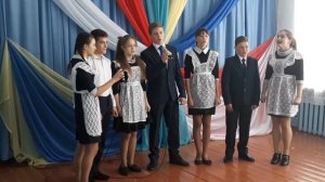 Песня на 8 марта от 7 класса