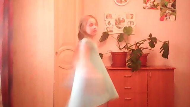 Вальс на выпускной!! смотреть онлайн