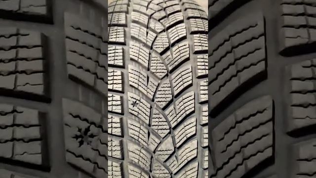 резина Goodyear Ultragrip Ice Suv G1 отзыв