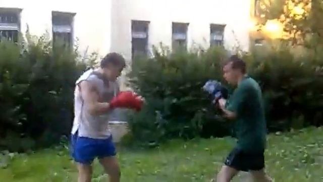 Роман вырубает!) против Мити смотреть онлайн