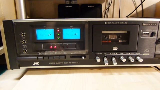 JVC KD-S200 MarkII . Модель 1977 года. смотреть онлайн