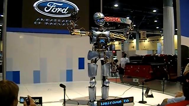 VIDEO DEL ROBOT de la ford смотреть онлайн