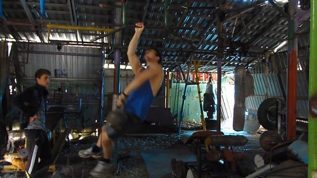 Подтягивание на одной +24 на 3 раза смотреть онлайн