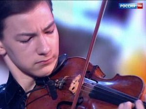 Равиль Ислямов. Скрипка - И. Брамс "Венгерский танец №5" - Синяя Птица. Сезон 2015