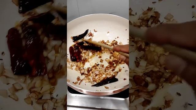 Delicious Saag Daal Recipe  #bathuasaagrecipe #moongdaal #short