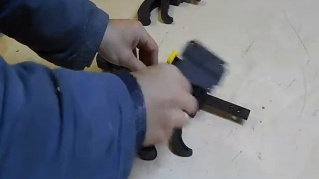 Быстрозажимная струбцина смотреть онлайн