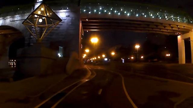 От Новоспасского моста до делового центра Москва-Сити смотреть онлайн