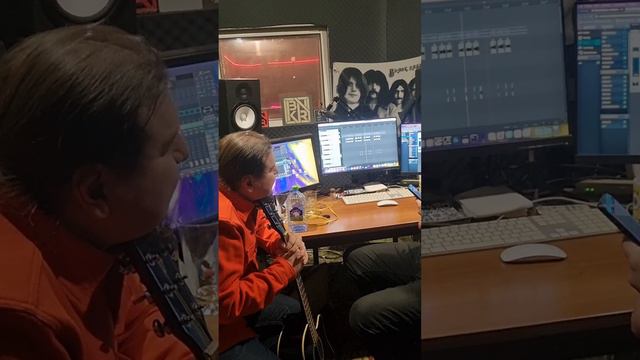 СНЫ/Студийная работа/Автор-исполнитель Евгений Лосев/Кларнет Василиса Ремизова/Режисёр Павел Холин смотреть онлайн