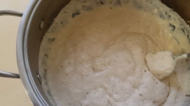 Делаю гнездо для курицы.Готовлю куличи к Пасхе. смотреть онлайн