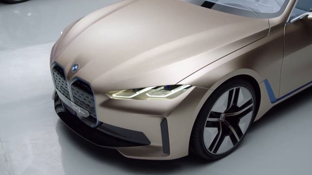 BMW i4 2022 - BMW Concept and Vision Cars Leading to BMW i4 (CONCEPT vs SERIES production model) смотреть онлайн