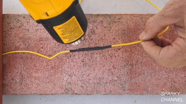 How to Solder Wires Together, Use Heat Shrink Butt Connectors and Use Heat Shrink Protection смотреть онлайн