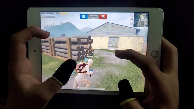 1V4 ON IPAD MINI 5 | 0-20 WITH RANDOM ? | PUBG MOBILE смотреть онлайн