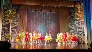 Большой хоровод.  Ансамбль танца Ритмы века. (декабрь 2019г)