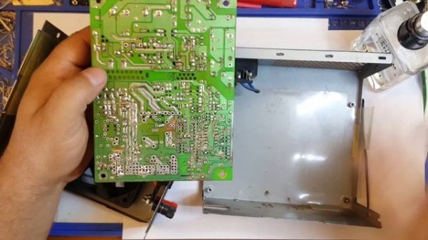 Переполюсовка , что бывает с зарядным устройством , ремонт