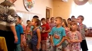 Игровое распевание Евтодьевой А." Медвежонок и пчелка", "Стрекоза и рыбка"