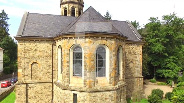 Чем отличается католическая церковь от православной?