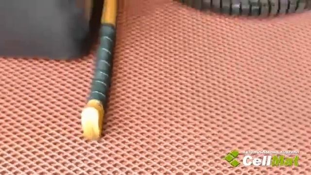 Видео отзыв на коврики EVA для Аudi A6 C5 от компании CellMat смотреть онлайн