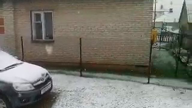 1 мая 2017 снег в г. Глубокое смотреть онлайн