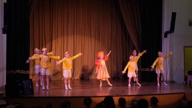 Петухи запели... - Свой стиль смотреть онлайн