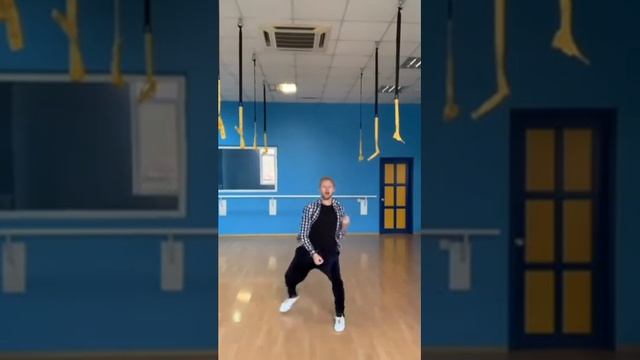 Танцы от Ивана Мискевича. Просто танцуй и улыбайся! смотреть онлайн